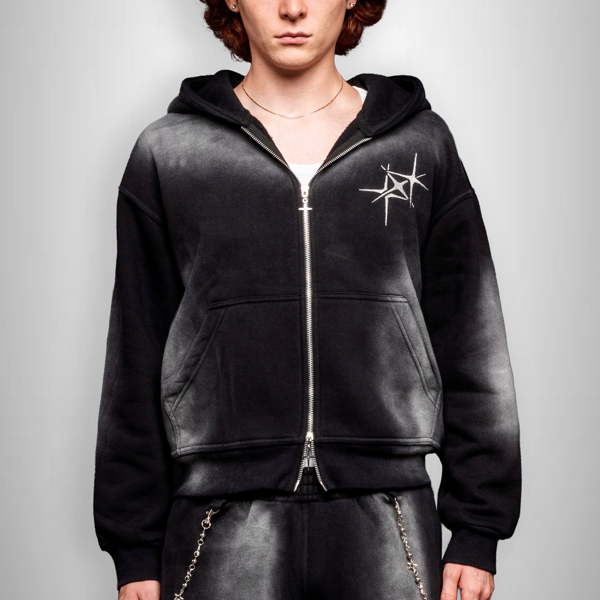 ETERNAL BLACK ZIP HOODIE