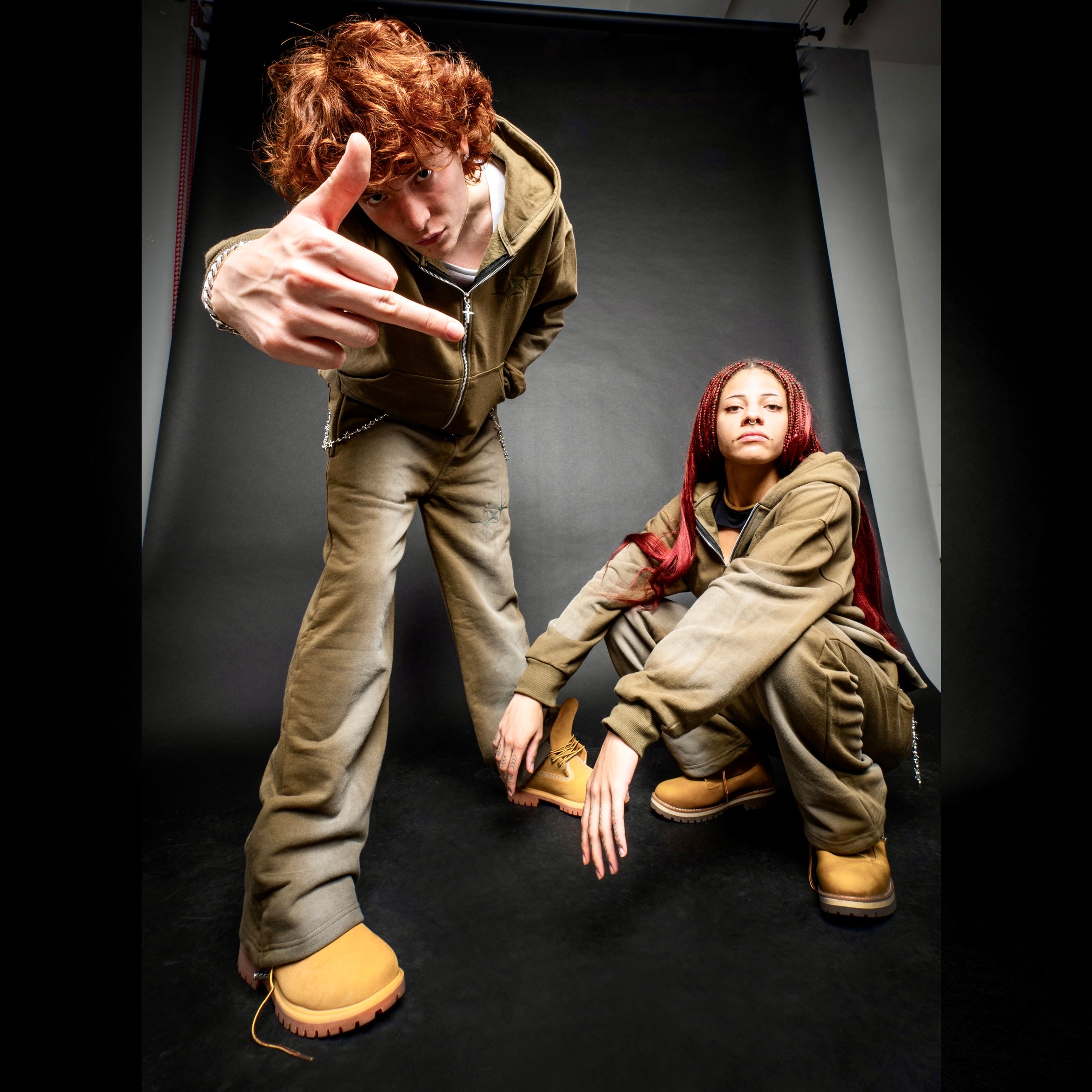 ETERNAL MILITARY ZIP HOODIE