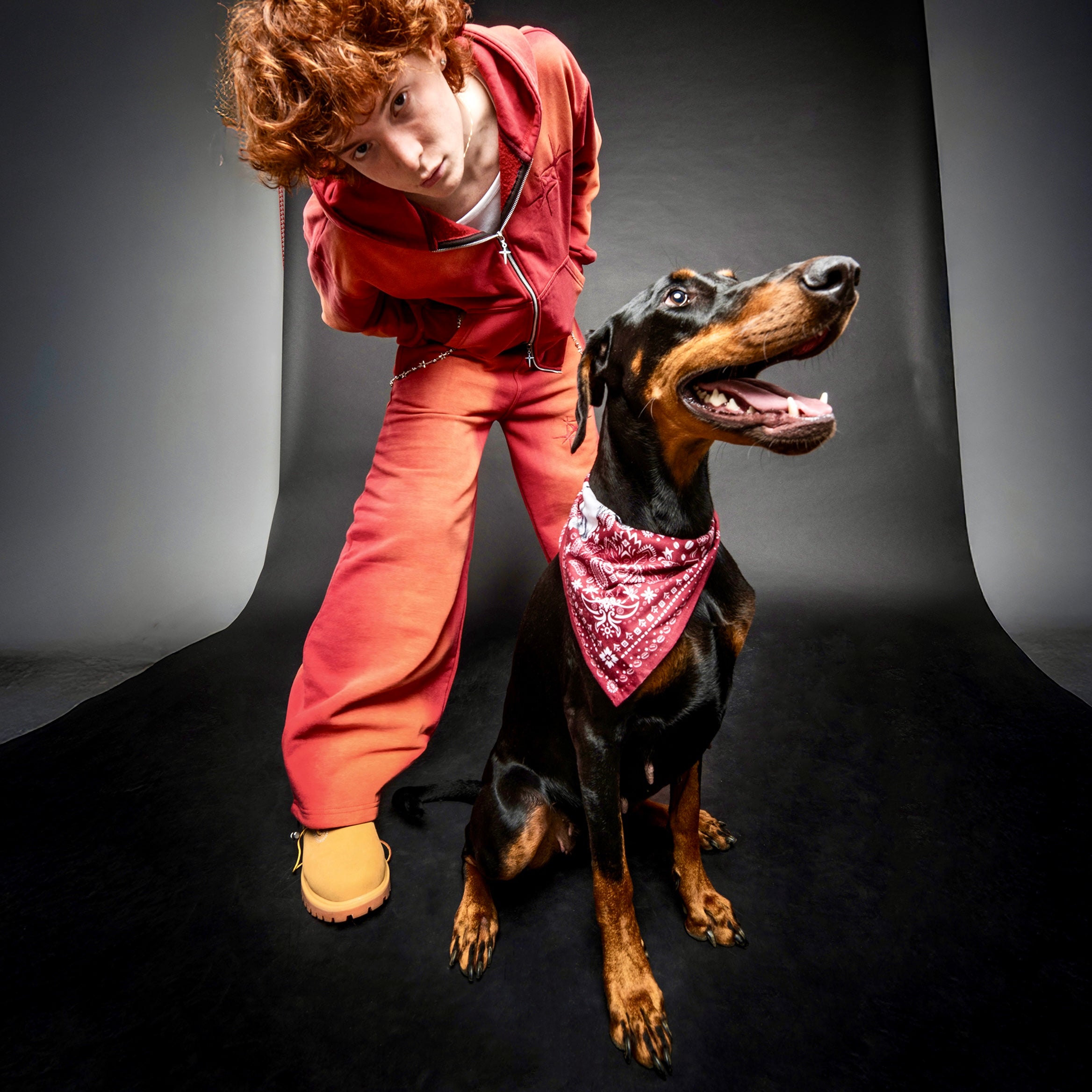 ETERNAL FLAM ZIP HOODIE